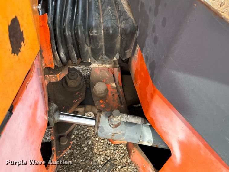 image for item NQ9569 Hamm HD13 double drum roller