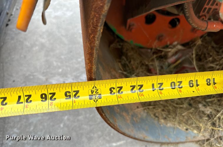 image for item NQ9570 2011 Hamm HD10C double drum roller