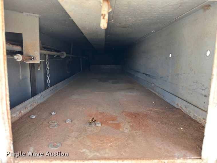 image for item NR9910 2003 Ford F350 Super Duty bucket truck