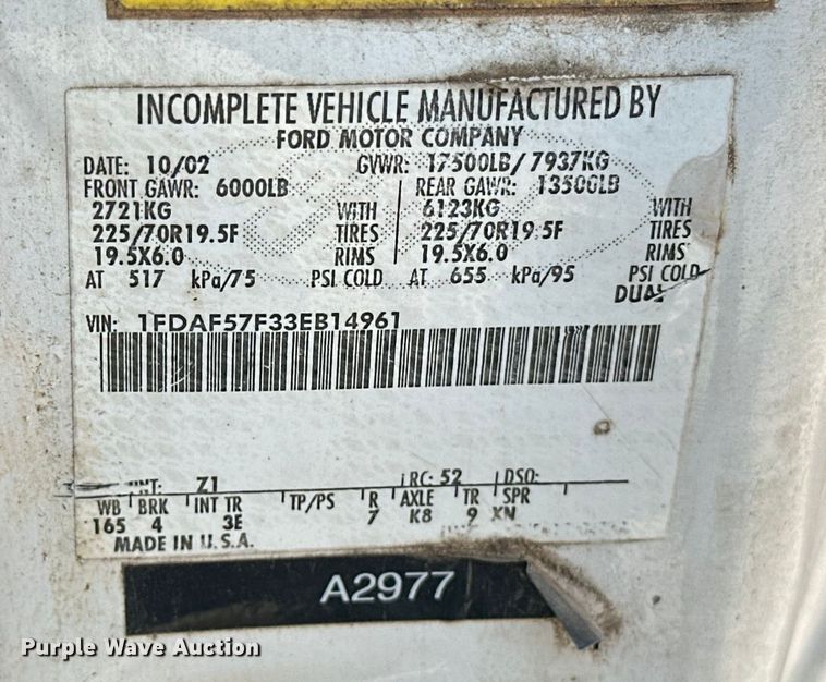 image for item NR9910 2003 Ford F350 Super Duty bucket truck