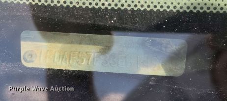 image for item NR9910 2003 Ford F350 Super Duty bucket truck