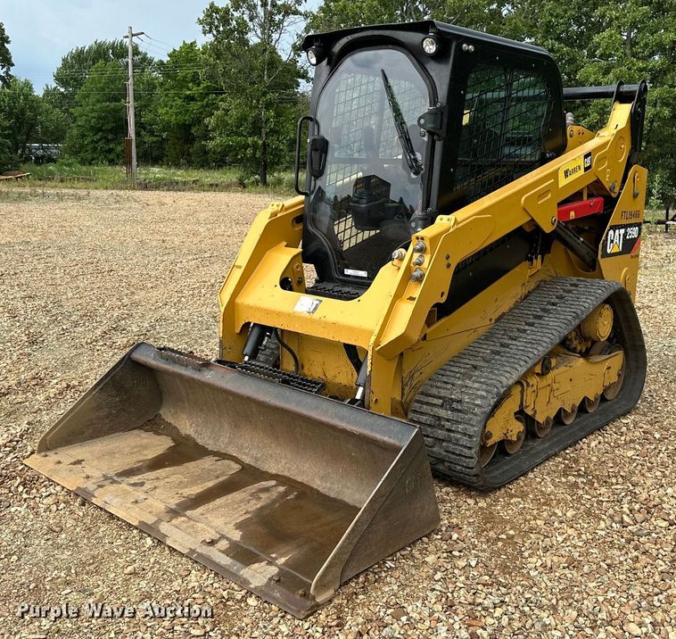 image for item NR9977 2018 Caterpillar  259D tracked skid steer loader