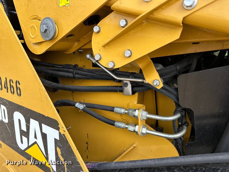image for item NR9977 2018 Caterpillar  259D tracked skid steer loader