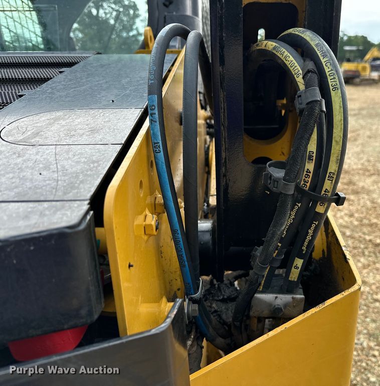 image for item NR9977 2018 Caterpillar  259D tracked skid steer loader