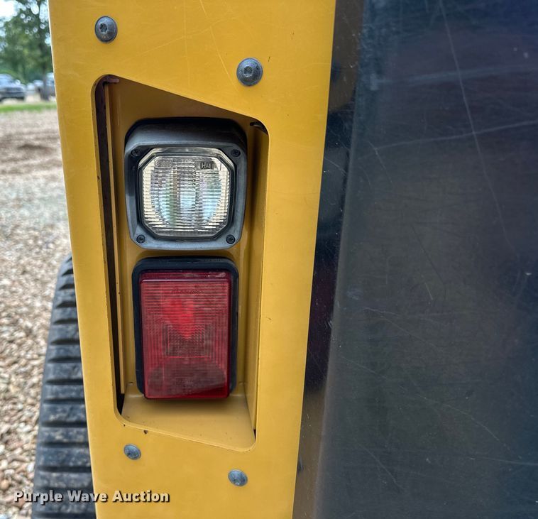 image for item NR9977 2018 Caterpillar  259D tracked skid steer loader