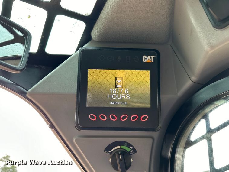 image for item NR9977 2018 Caterpillar  259D tracked skid steer loader