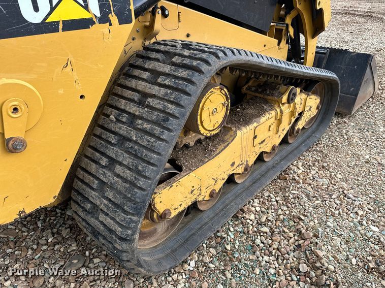 image for item NR9977 2018 Caterpillar  259D tracked skid steer loader