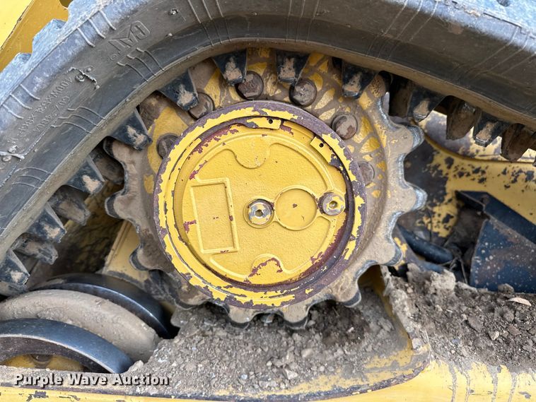 image for item NR9977 2018 Caterpillar  259D tracked skid steer loader