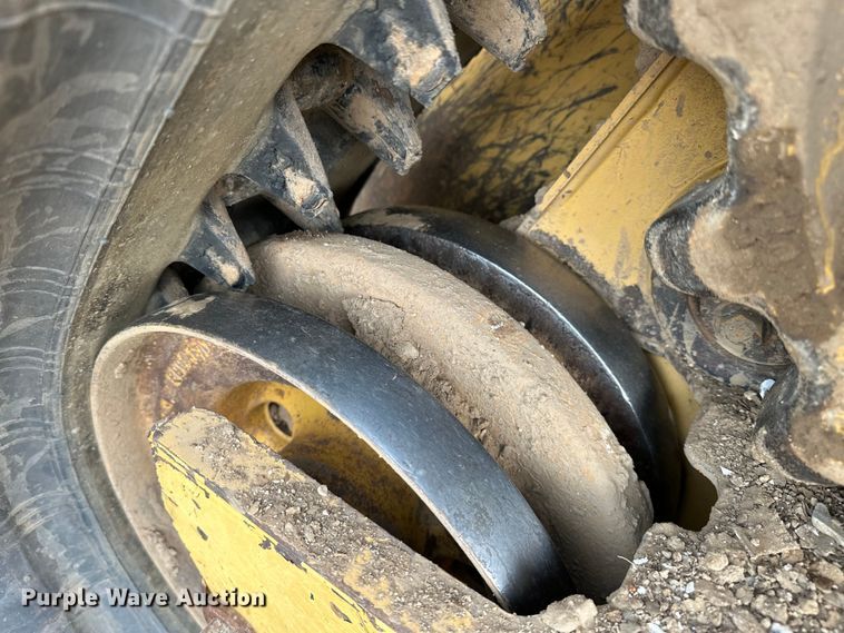 image for item NR9977 2018 Caterpillar  259D tracked skid steer loader