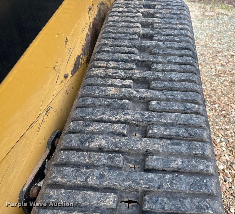 image for item NR9977 2018 Caterpillar  259D tracked skid steer loader