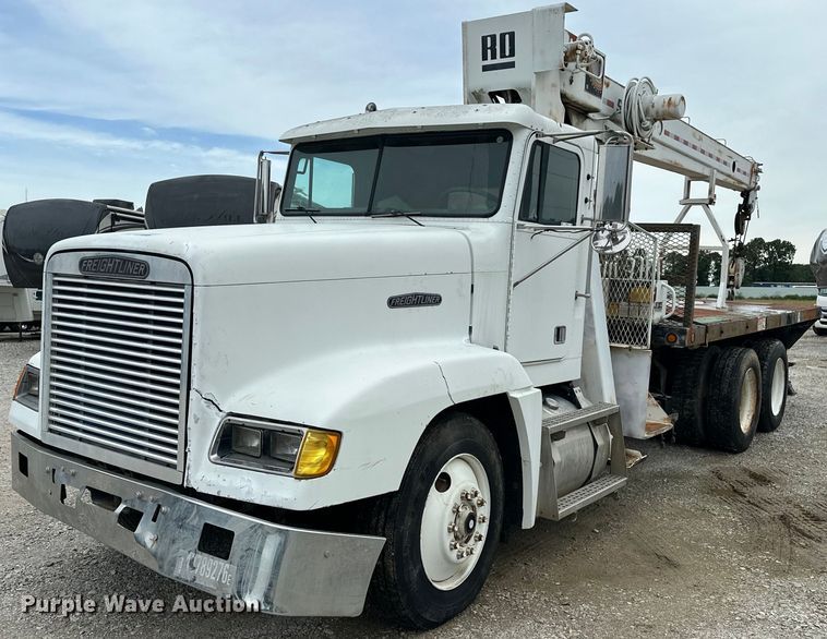 image for item NR9978 1992 Freightliner  FLD crane truck