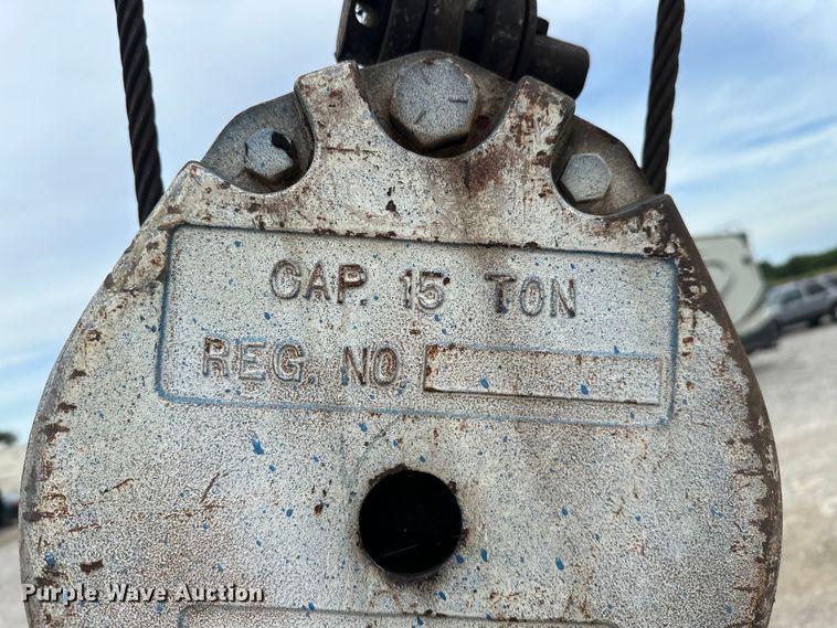 image for item NR9978 1992 Freightliner  FLD crane truck