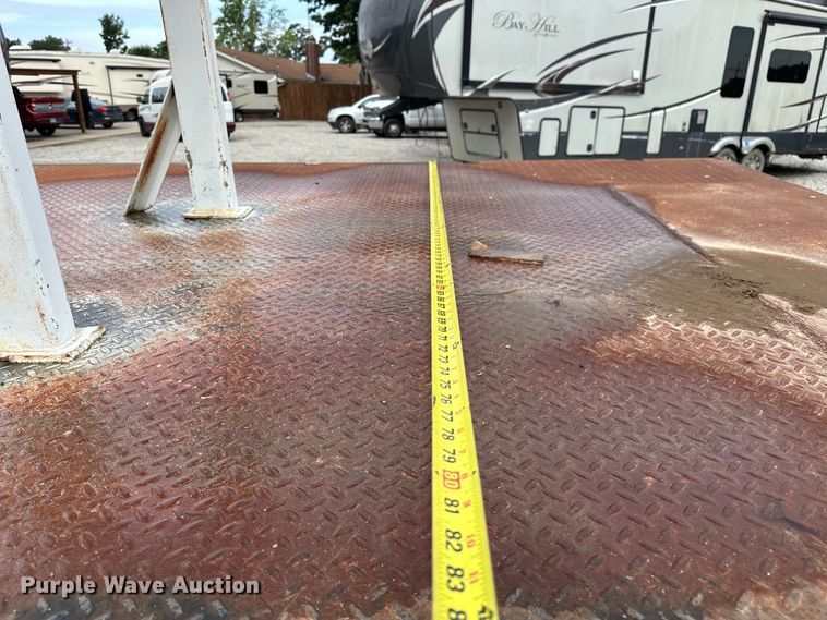 image for item NR9978 1992 Freightliner  FLD crane truck