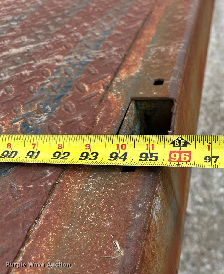 image for item NR9978 1992 Freightliner  FLD crane truck