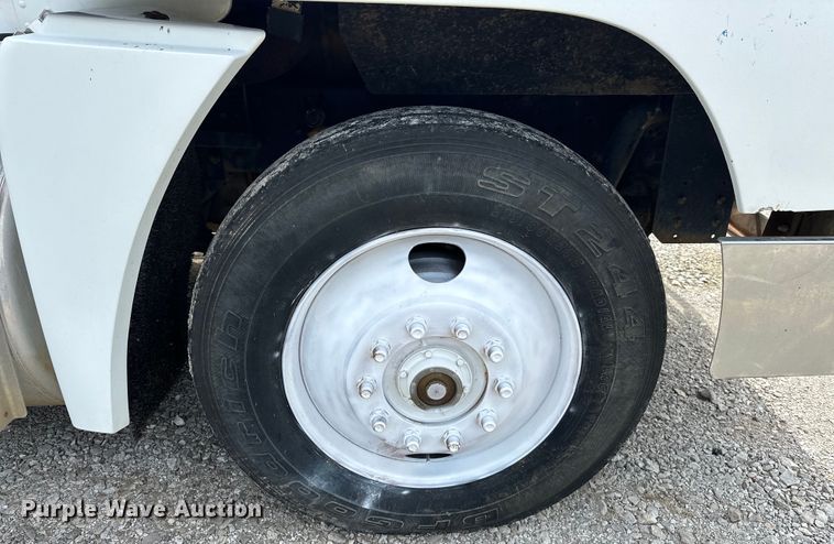 image for item NR9978 1992 Freightliner  FLD crane truck