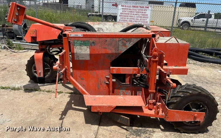 image for item NR9988 MBW CG200 curb machine