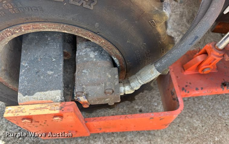 image for item NR9988 MBW CG200 curb machine