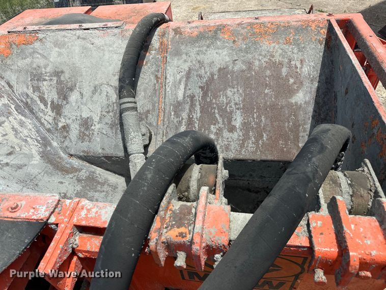 image for item NR9988 MBW CG200 curb machine