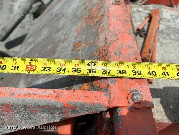 image for item NR9988 MBW CG200 curb machine