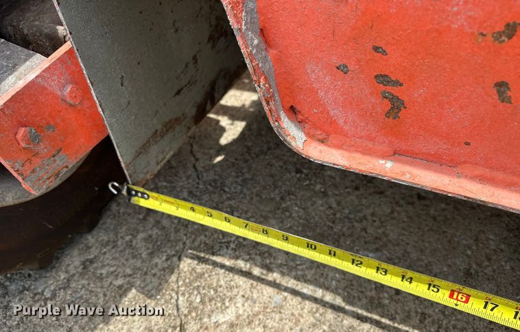 image for item NR9988 MBW CG200 curb machine