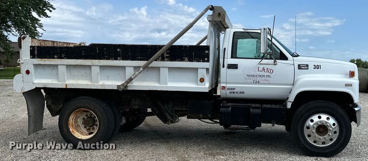 image for item NT9282 1997 GMC  C7500 dump truck