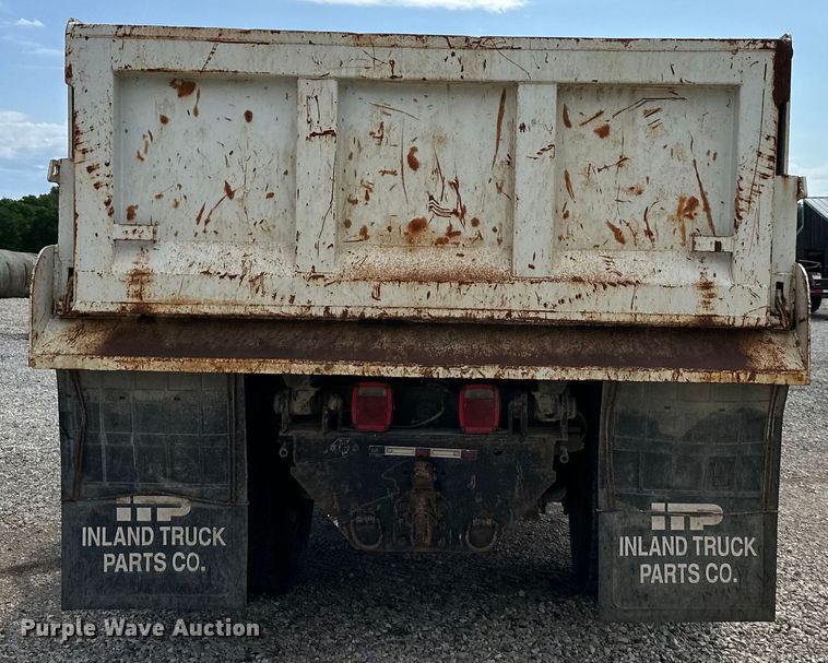 image for item NT9282 1997 GMC  C7500 dump truck