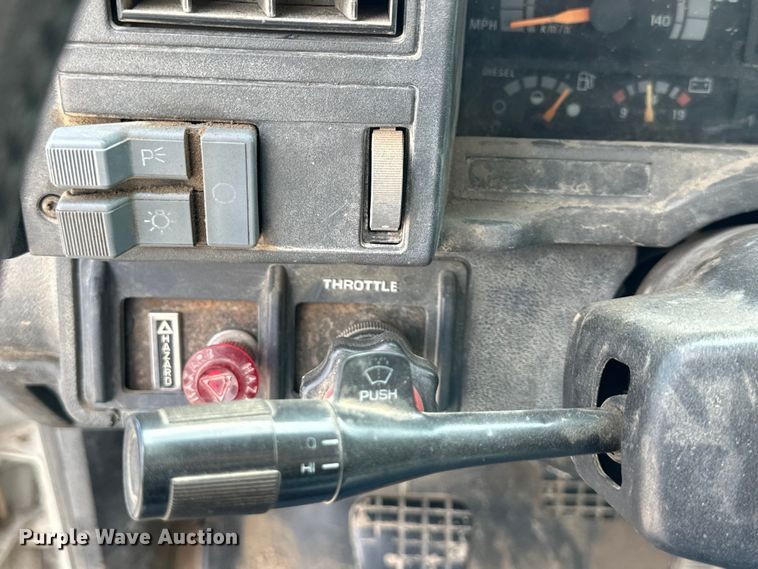 image for item NT9282 1997 GMC  C7500 dump truck