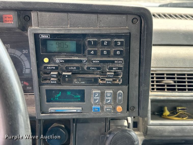 image for item NT9282 1997 GMC  C7500 dump truck