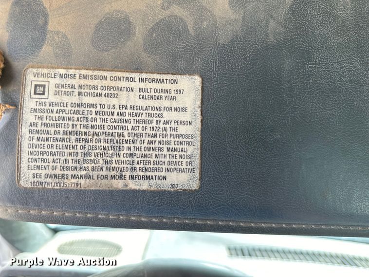 image for item NT9282 1997 GMC  C7500 dump truck