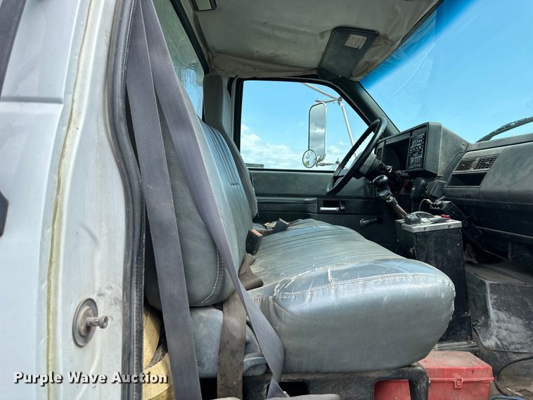 image for item NT9282 1997 GMC  C7500 dump truck