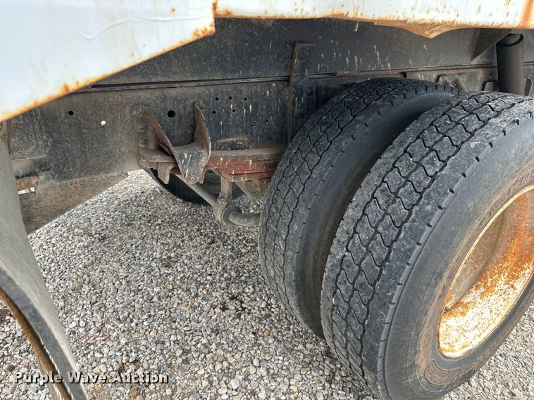 image for item NT9282 1997 GMC  C7500 dump truck