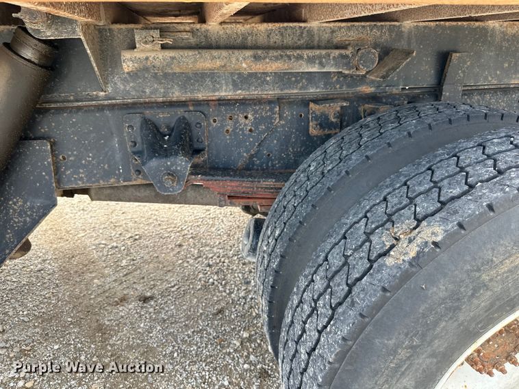 image for item NT9282 1997 GMC  C7500 dump truck