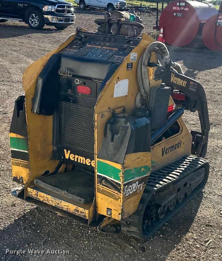 image for item NT9380 2007 Vermeer  S600TX  compact utility loader
