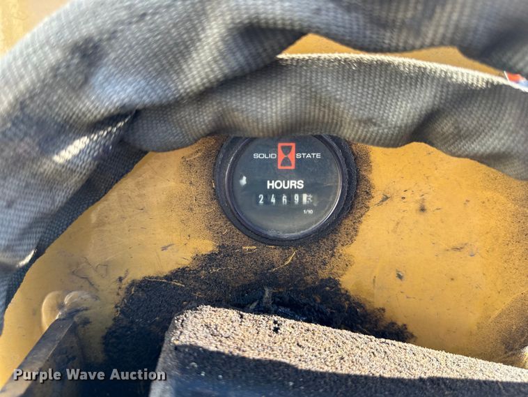 image for item NT9380 2007 Vermeer  S600TX  compact utility loader