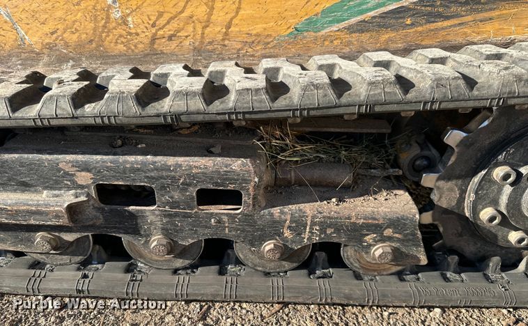 image for item NT9380 2007 Vermeer  S600TX  compact utility loader