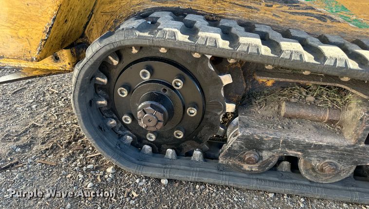 image for item NT9380 2007 Vermeer  S600TX  compact utility loader