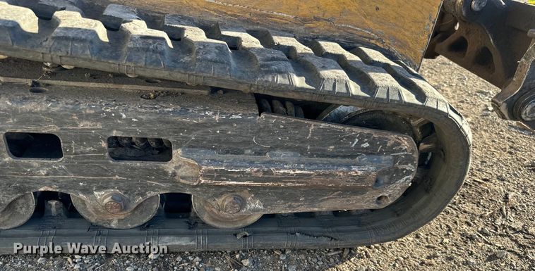 image for item NT9380 2007 Vermeer  S600TX  compact utility loader