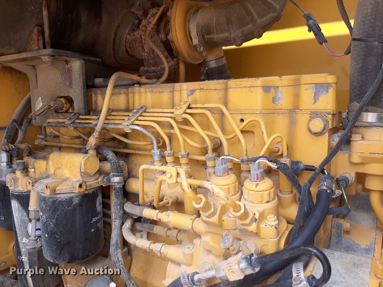 image for item NU9826 2006 John Deere 644J wheel loader