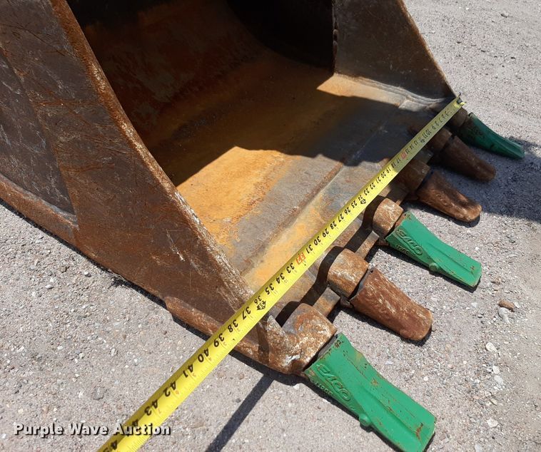 image for item NU9828 2012 Komatsu PC88MR-8 HD mini excavator