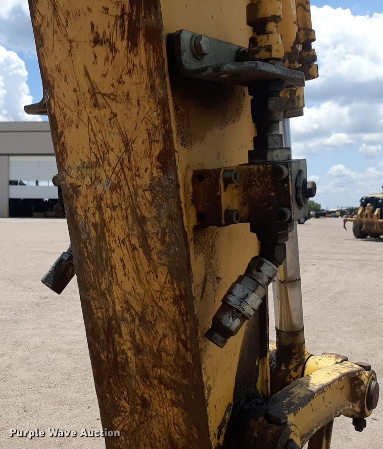 image for item NU9828 2012 Komatsu PC88MR-8 HD mini excavator