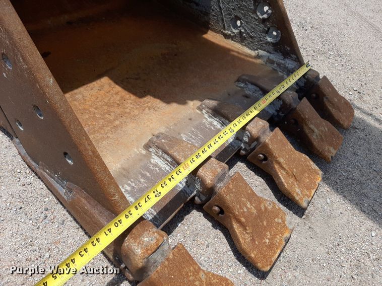 image for item NU9829 2012 Caterpillar 320EL excavator