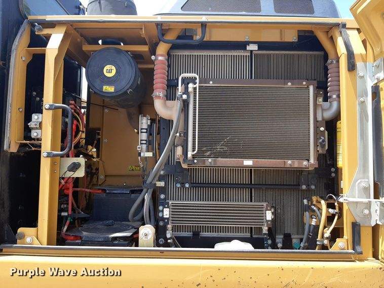 image for item NU9829 2012 Caterpillar 320EL excavator