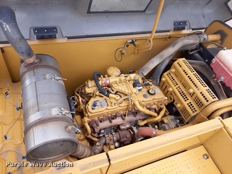 image for item NU9829 2012 Caterpillar 320EL excavator