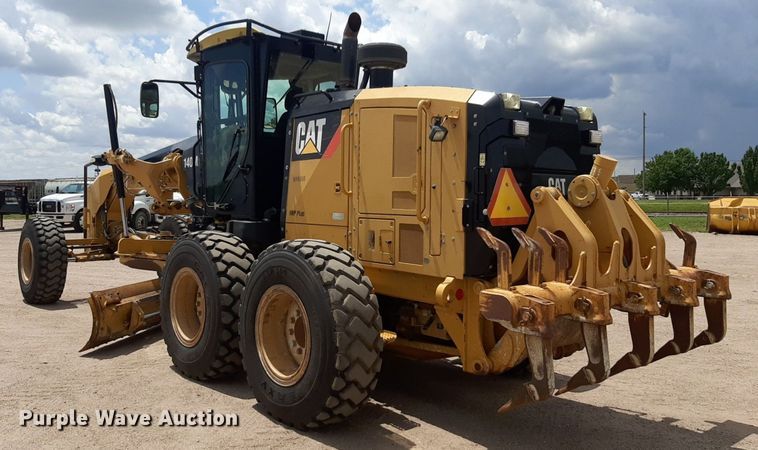 image for item NU9831 2012 Caterpillar 140M2 motor grader