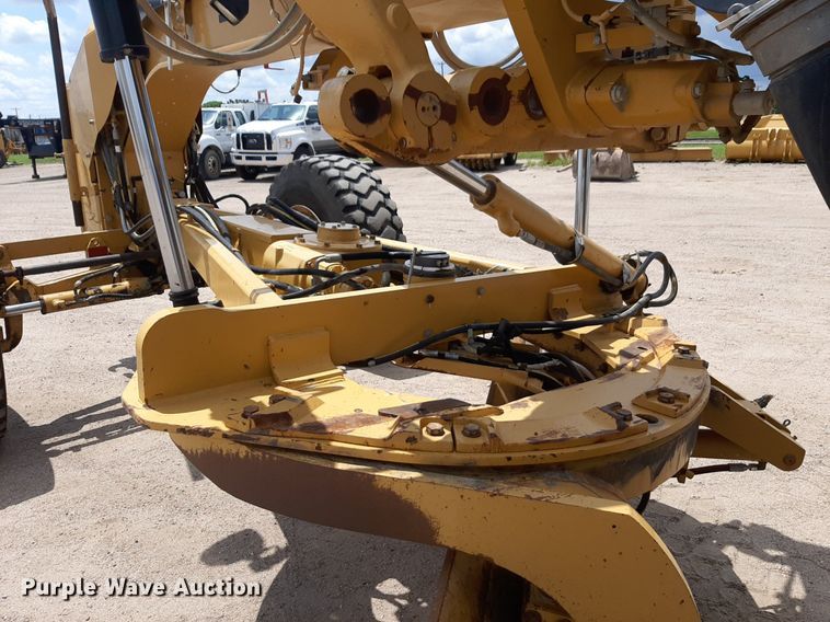 image for item NU9831 2012 Caterpillar 140M2 motor grader