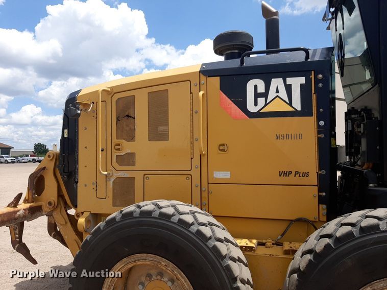 image for item NU9831 2012 Caterpillar 140M2 motor grader