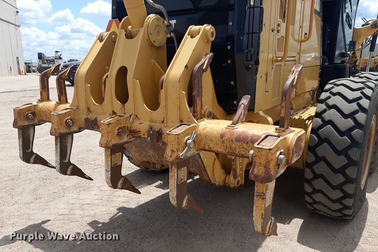 image for item NU9831 2012 Caterpillar 140M2 motor grader