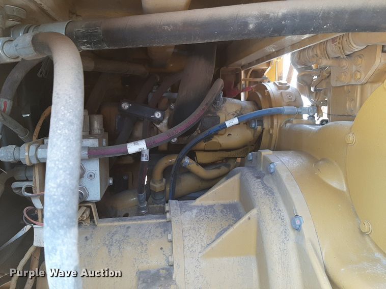 image for item NU9831 2012 Caterpillar 140M2 motor grader