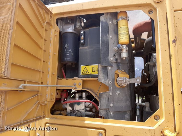 image for item NU9831 2012 Caterpillar 140M2 motor grader
