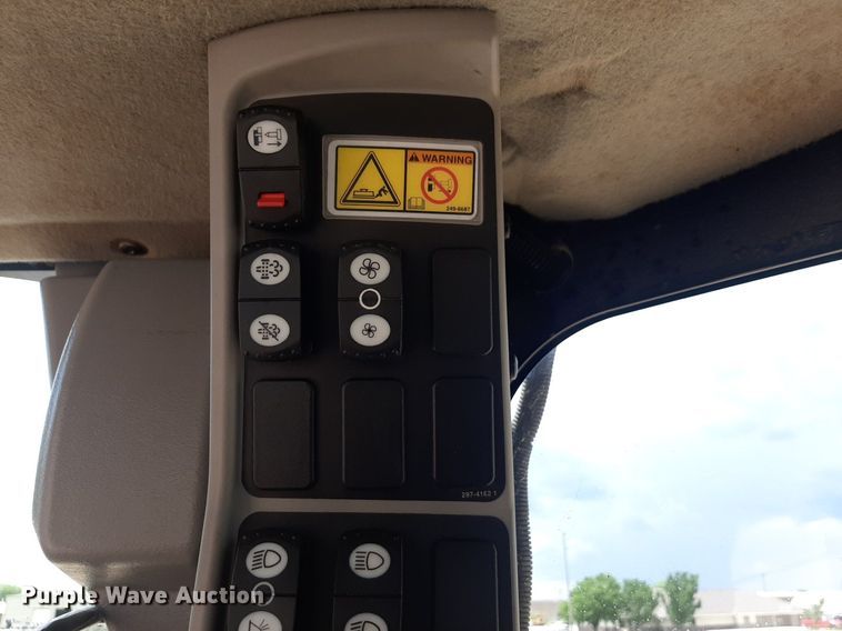 image for item NU9831 2012 Caterpillar 140M2 motor grader